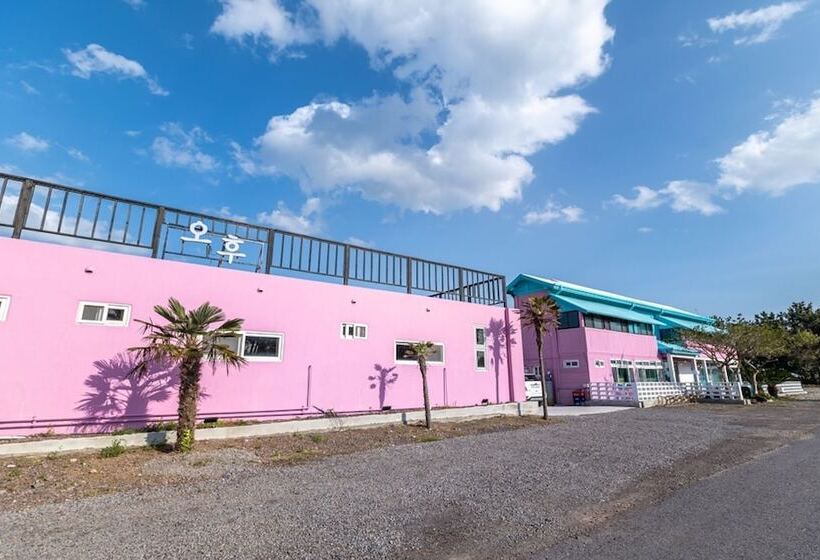 פנסיון Jeju Ohu Guest House