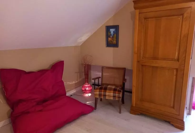 Majatalo Maison Althaus