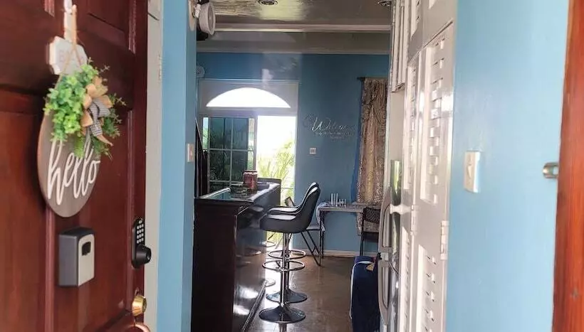 پانسیون Seacastles Exclusive Vacation  Rentals