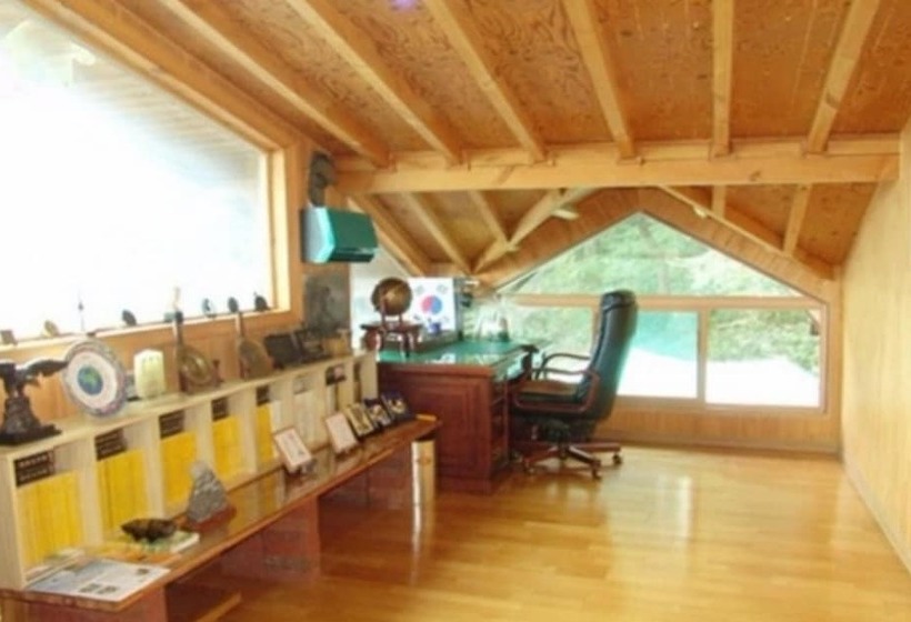 Pensionat Yangpyeong Dalbichi Meomuneunjip