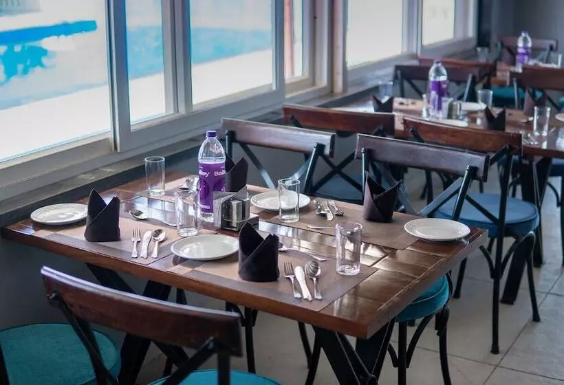 Playotel Resort Bhopal