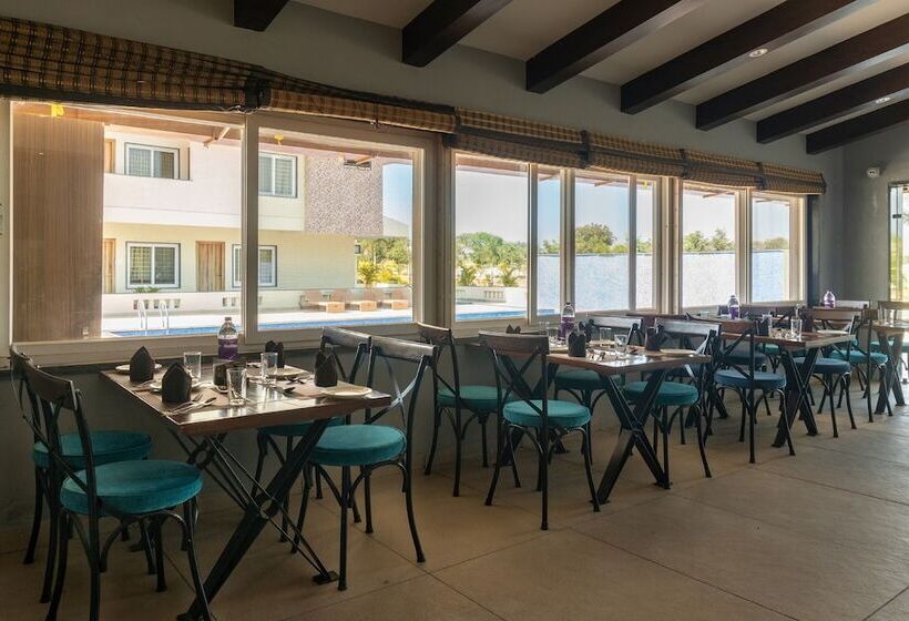 Playotel Resort Bhopal