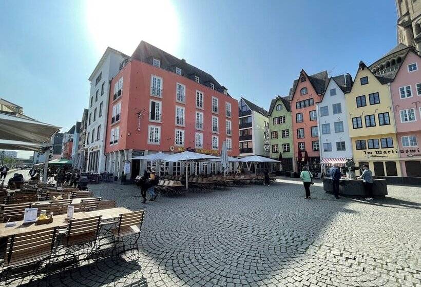 Rhein Hotel St. Martin