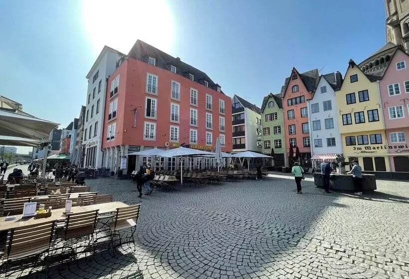 Rhein Hotel St. Martin