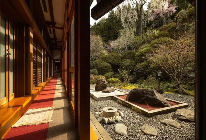 旅館 Temple Hotel Shimanobo