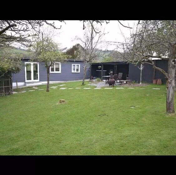 Stunning 2 Bed Cabin In Nantglyn Denbigh