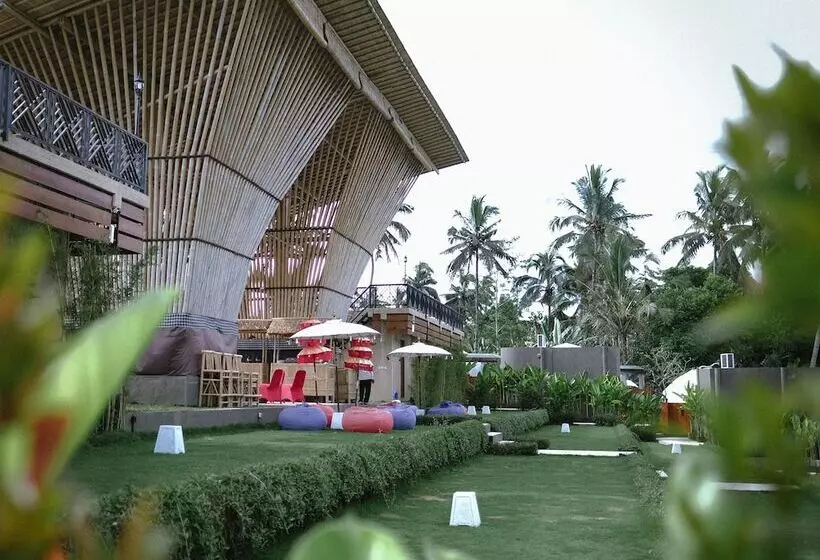 Triyana Resort And Glamping