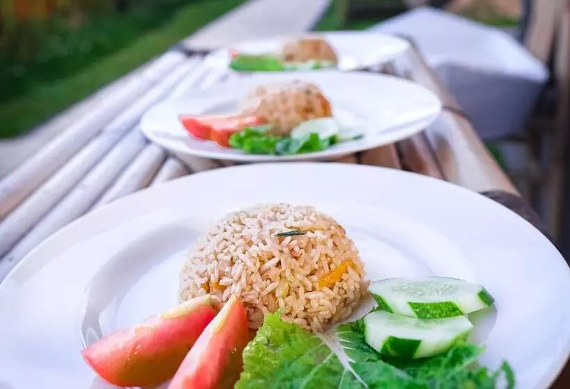 Triyana Resort And Glamping