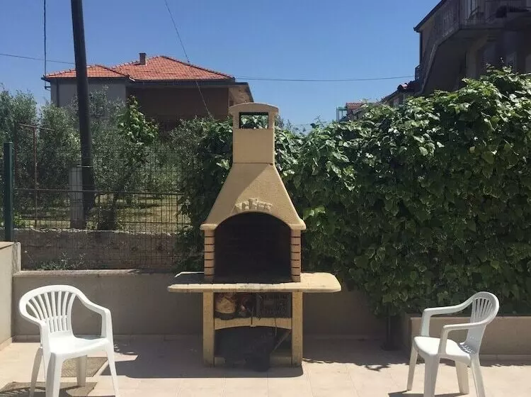 Villa In Seget