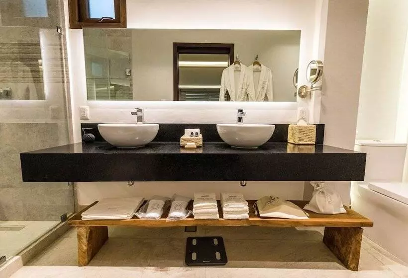 Casa Naila Hotel Boutique