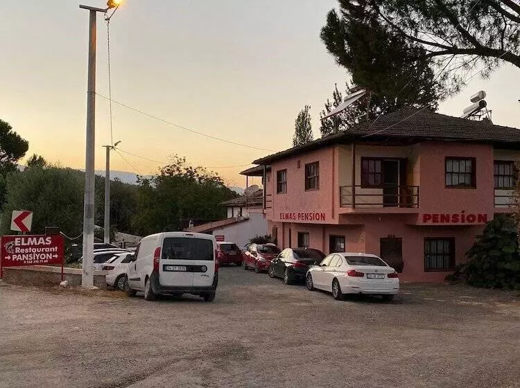 Elmas Pansiyon