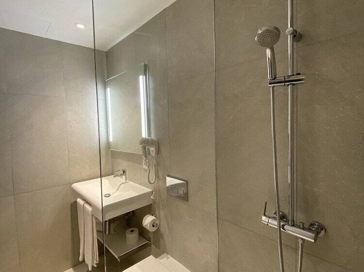 هتل Alaro Natura Rural Suites