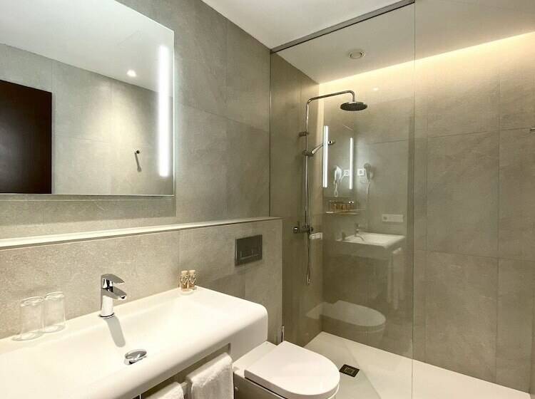 هتل Alaro Natura Rural Suites