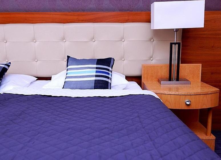 호텔 Platinum Ostróda