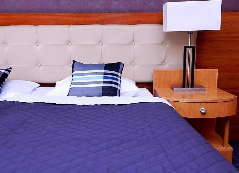 Hotelli Platinum Ostróda