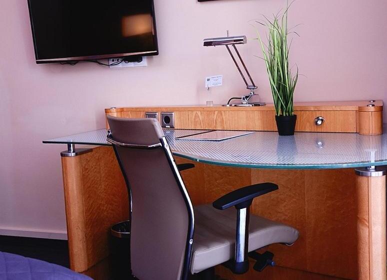 호텔 Platinum Ostróda