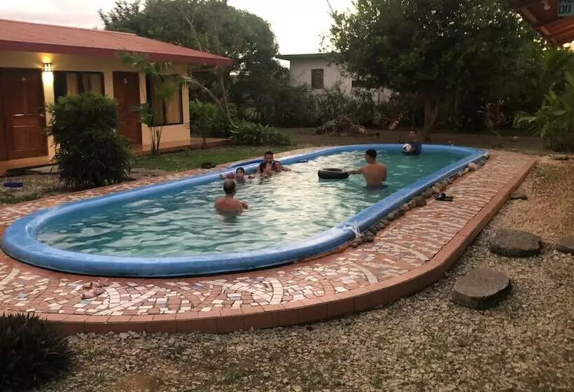 Hotelli Cocodrilo Sierpe