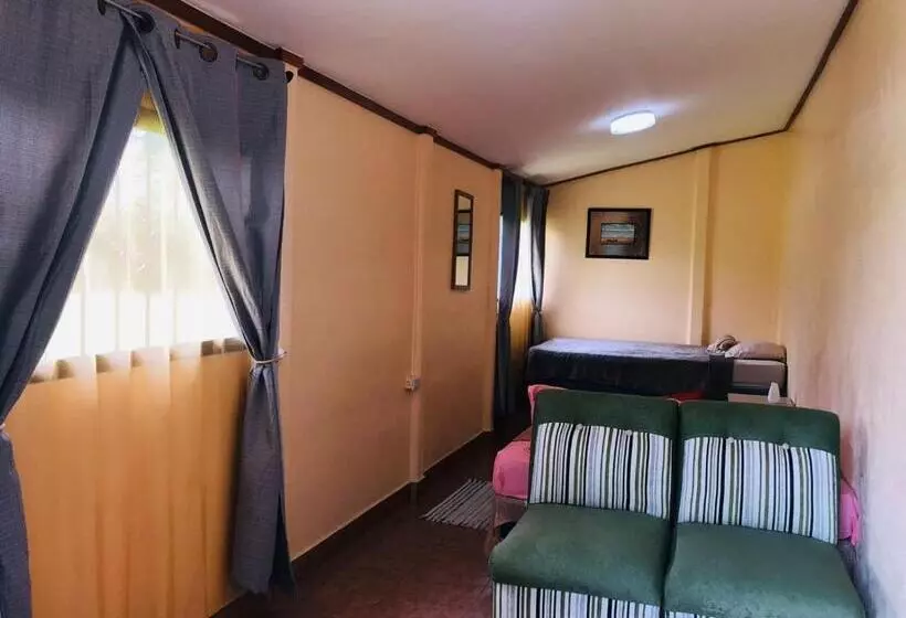 Hotelli Cocodrilo Sierpe