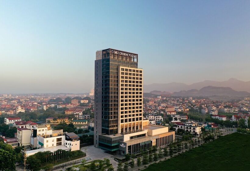 هتل Crowne Plaza Vinh Yen City Centre, An Ihg