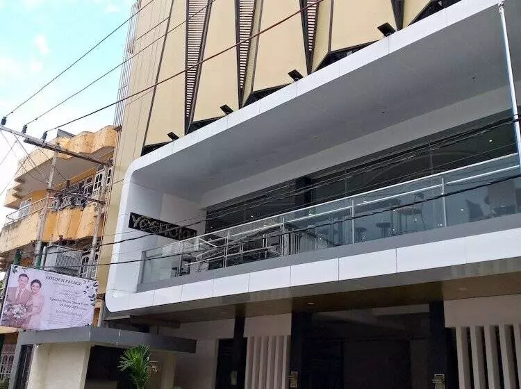 Golden Palace Hotel Ambon