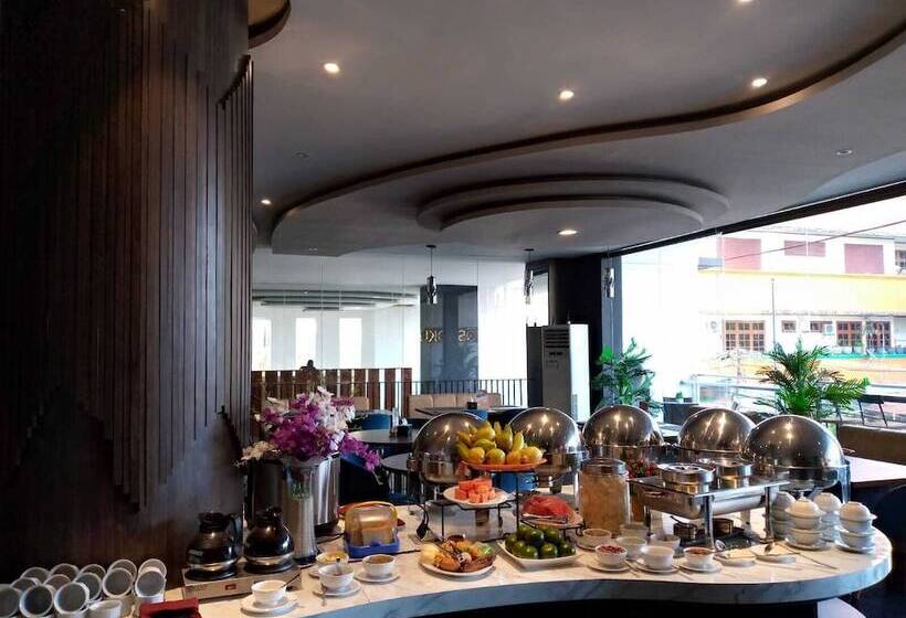 Golden Palace Hotel Ambon