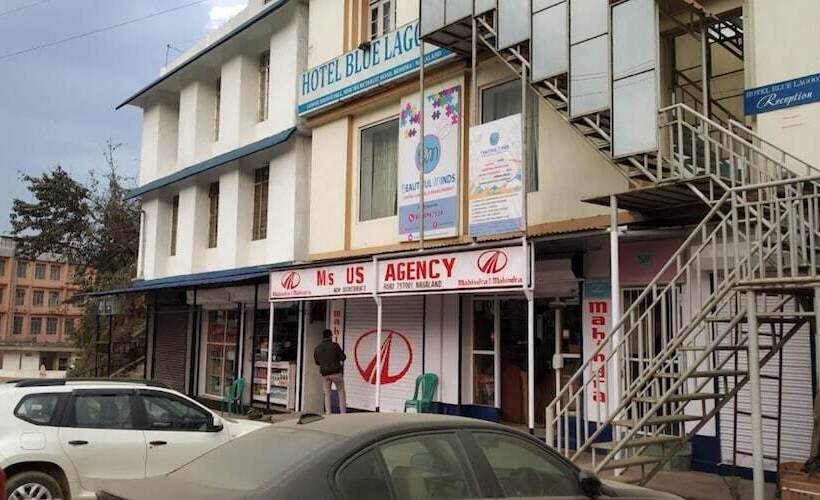 בית מלון כפרי Goroomgo Blue Lagoon Kohima