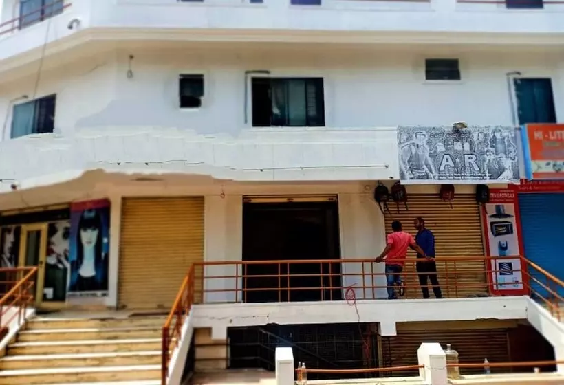 Hotelli Goroomgo Heera Palace Mysore