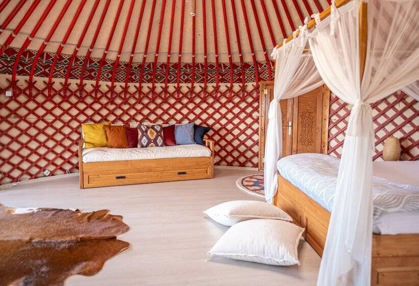 בית מלון כפרי Hayal Tadında