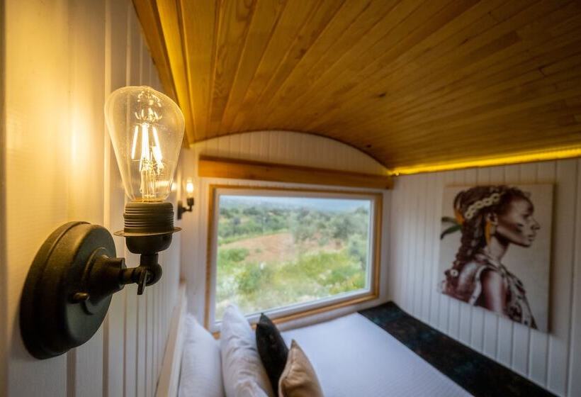 בית מלון כפרי Hayal Tadında