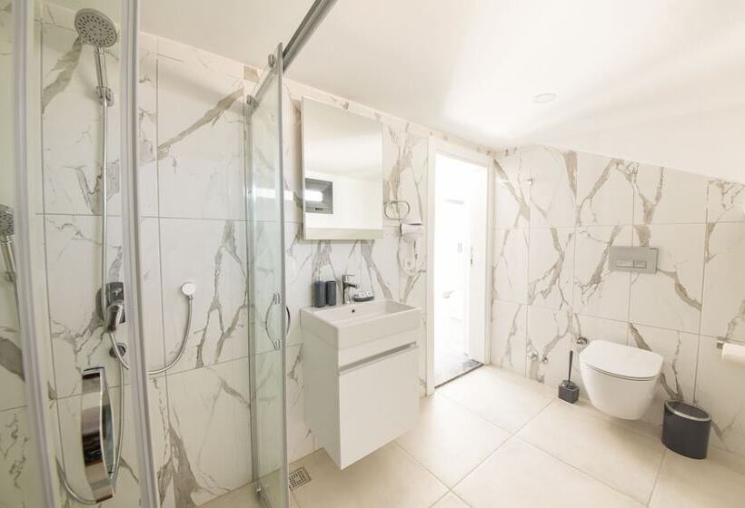 בית מלון כפרי Lambuka Apart