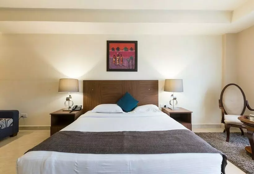 Hotelli Lodge By Eagles