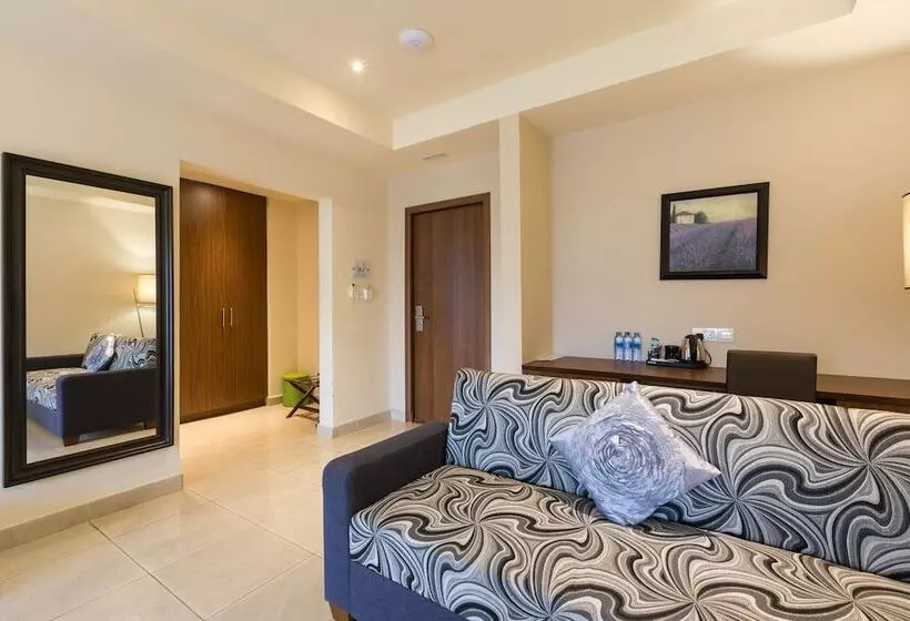 Hotelli Lodge By Eagles