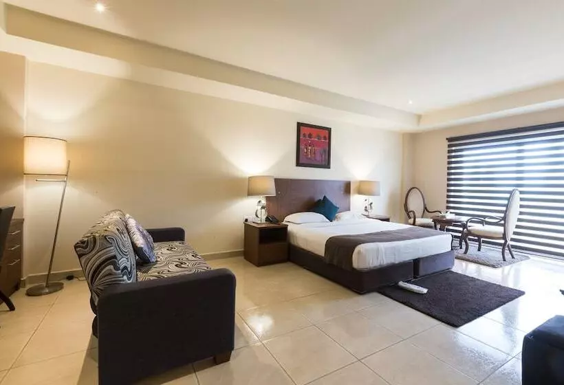 Hotelli Lodge By Eagles