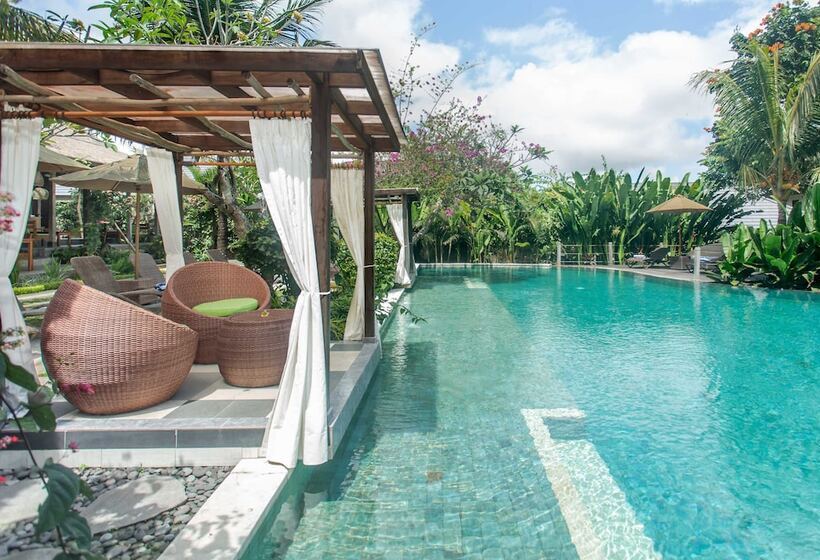 酒店 Manah Shanti Suites By Pramana Villas