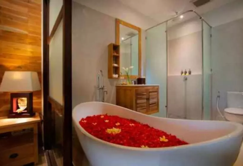 ホテル Manah Shanti Suites By Pramana Villas