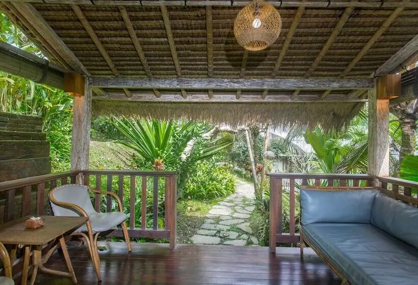 ホテル Manah Shanti Suites By Pramana Villas