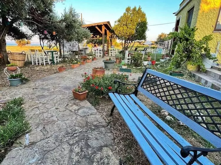 هتل Tenedos Tatil Odaları