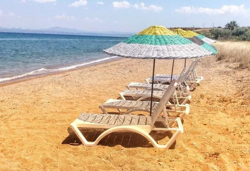 هتل Tenedos Tatil Odaları