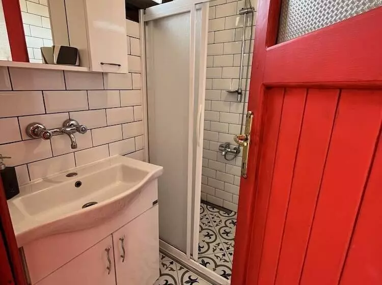هتل Tenedos Tatil Odaları