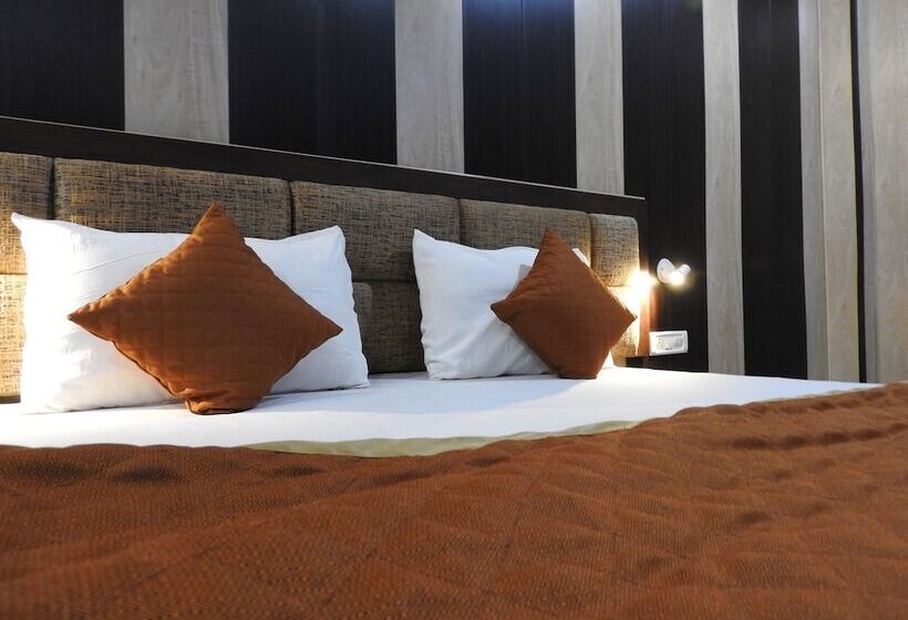 هتل The Buddha Resort