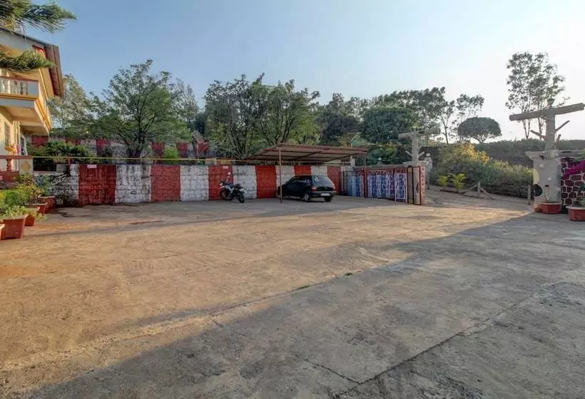 Hotelli Treebo Jeevan Village