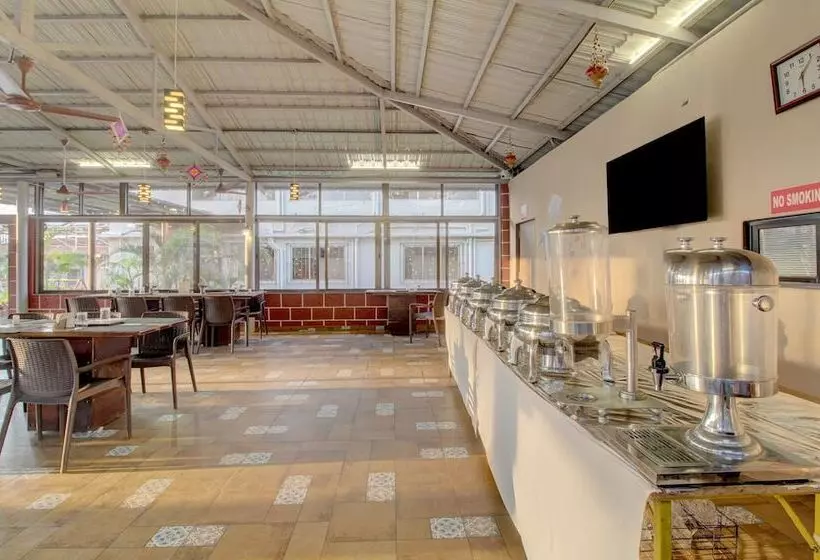 Hotelli Treebo Jeevan Village