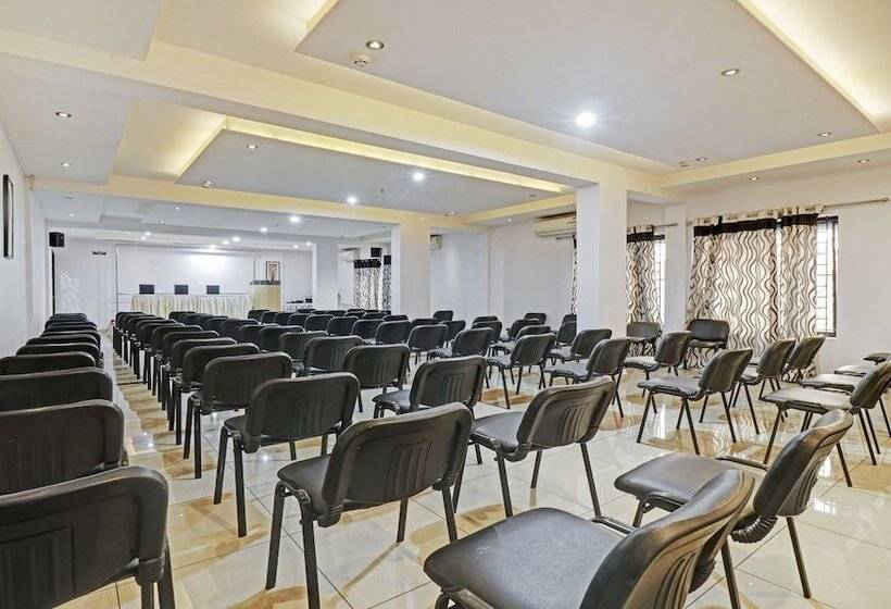 Treebo Symphony Hotels And Resorts Angamally