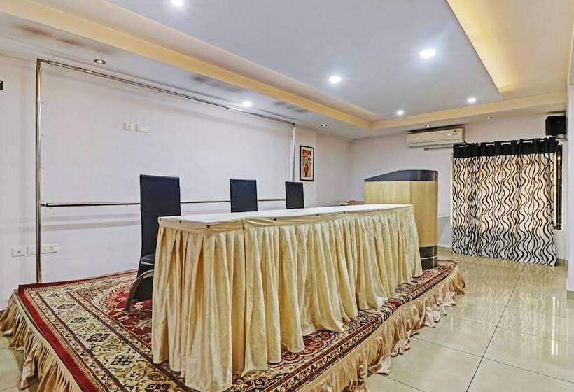 Treebo Symphony Hotels And Resorts Angamally