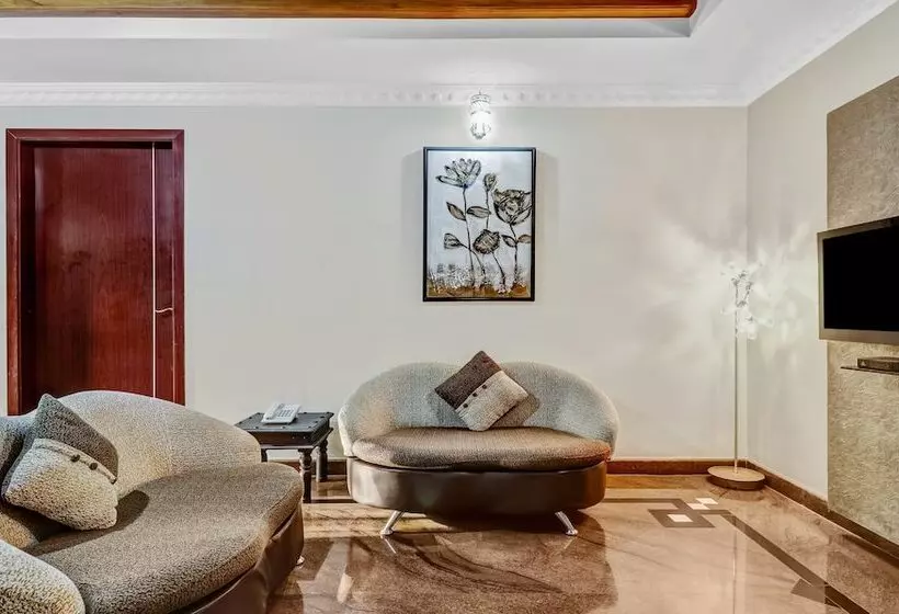 Treebo Symphony Hotels And Resorts Angamally