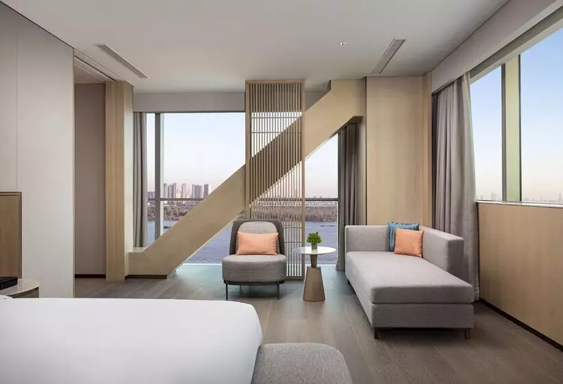 ホテル Yangziriverinternationalconferencecenter