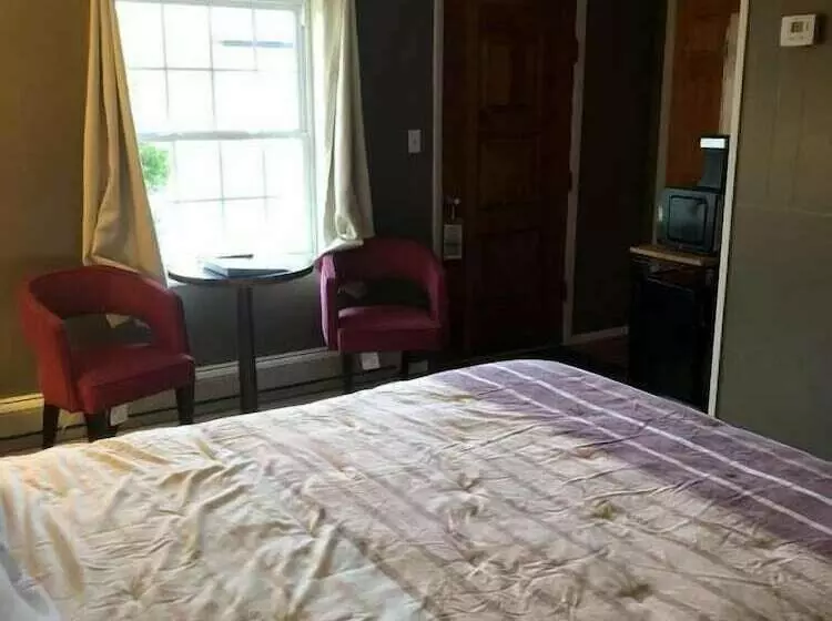 Motelli Oakes Oramel Inn