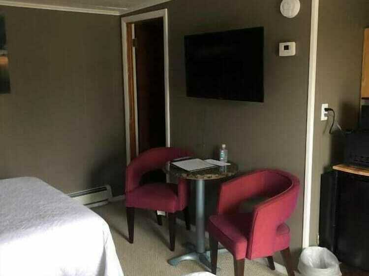 מוטל Oakes Oramel Inn