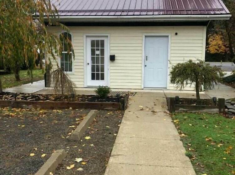 מוטל Oakes Oramel Inn