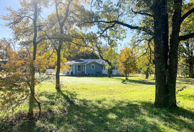 Outcast Landing   A Fisherman S Paradise